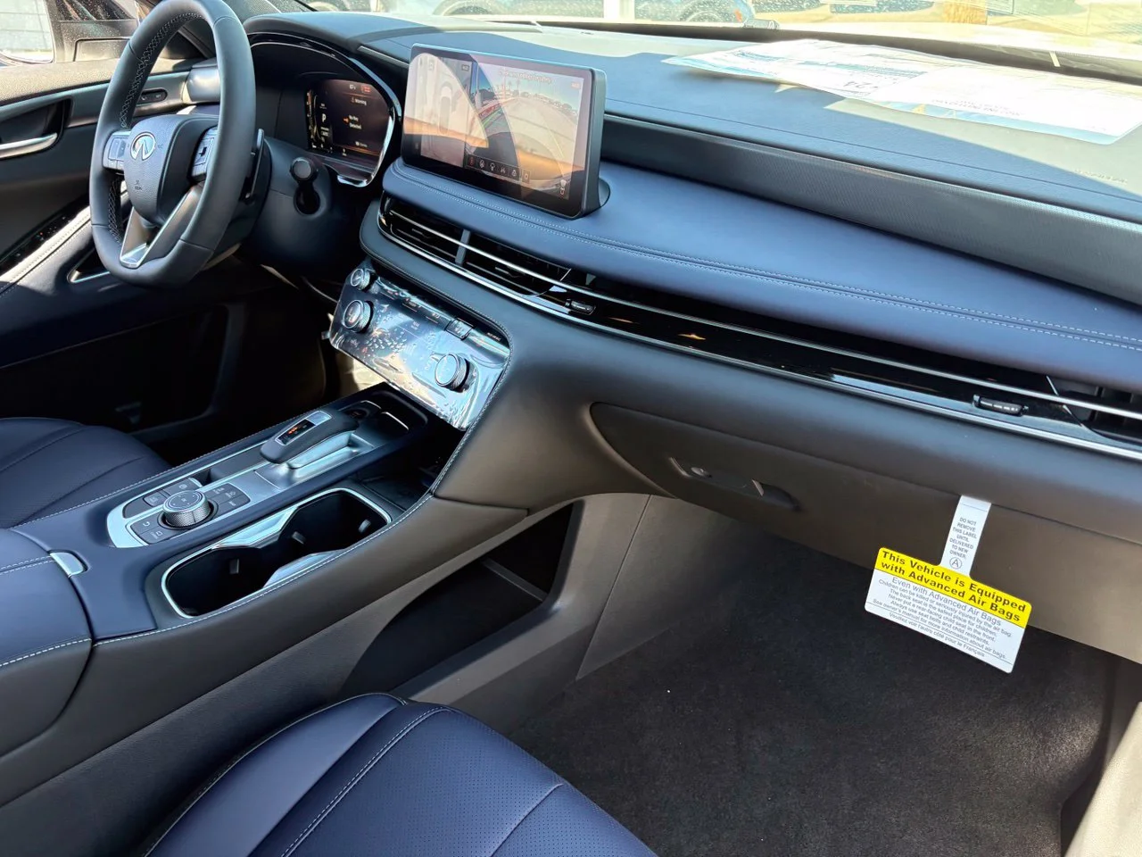 New 2027 RADIANT WHITE INFINITI Sport AWD image 13