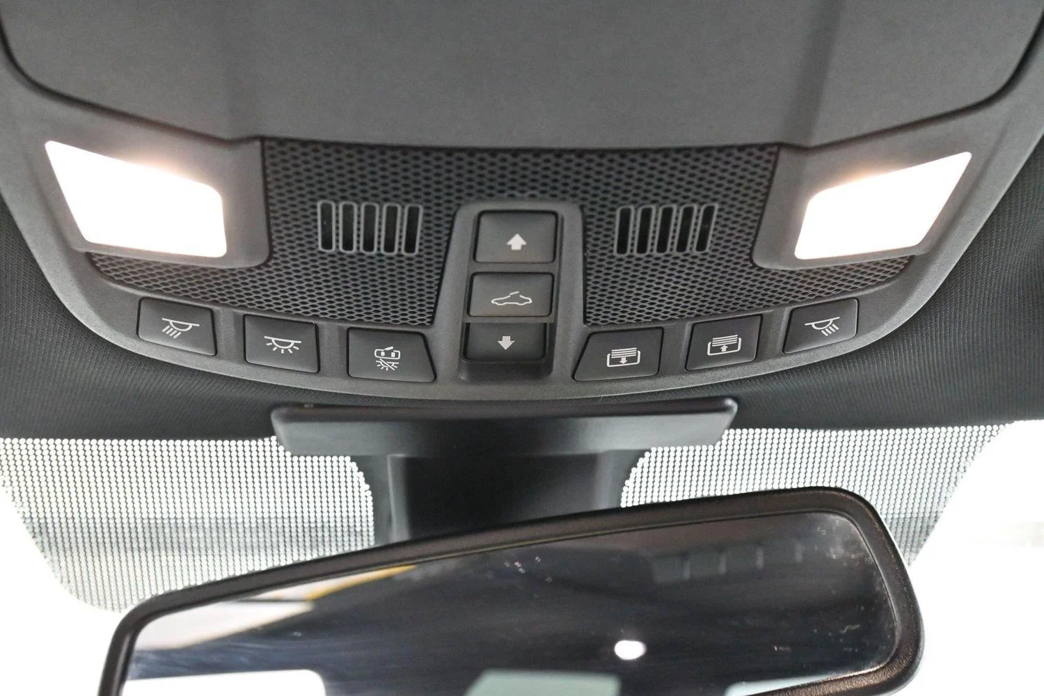 Used 2017 Shadow Black Ford Platinum image 27