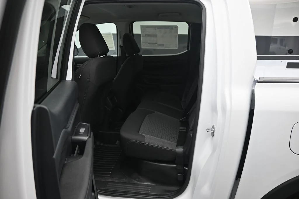 New 2026 Oxford White Ford XL image 16