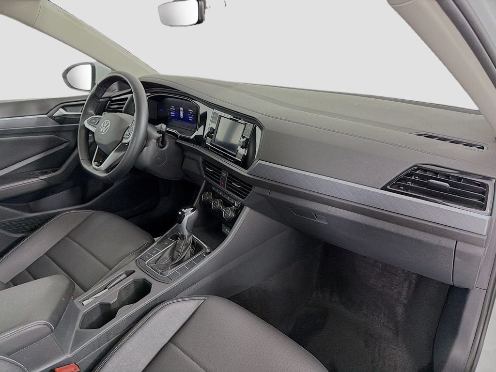 Used 2024 Opal White Pearl Volkswagen SE Automatic image 28
