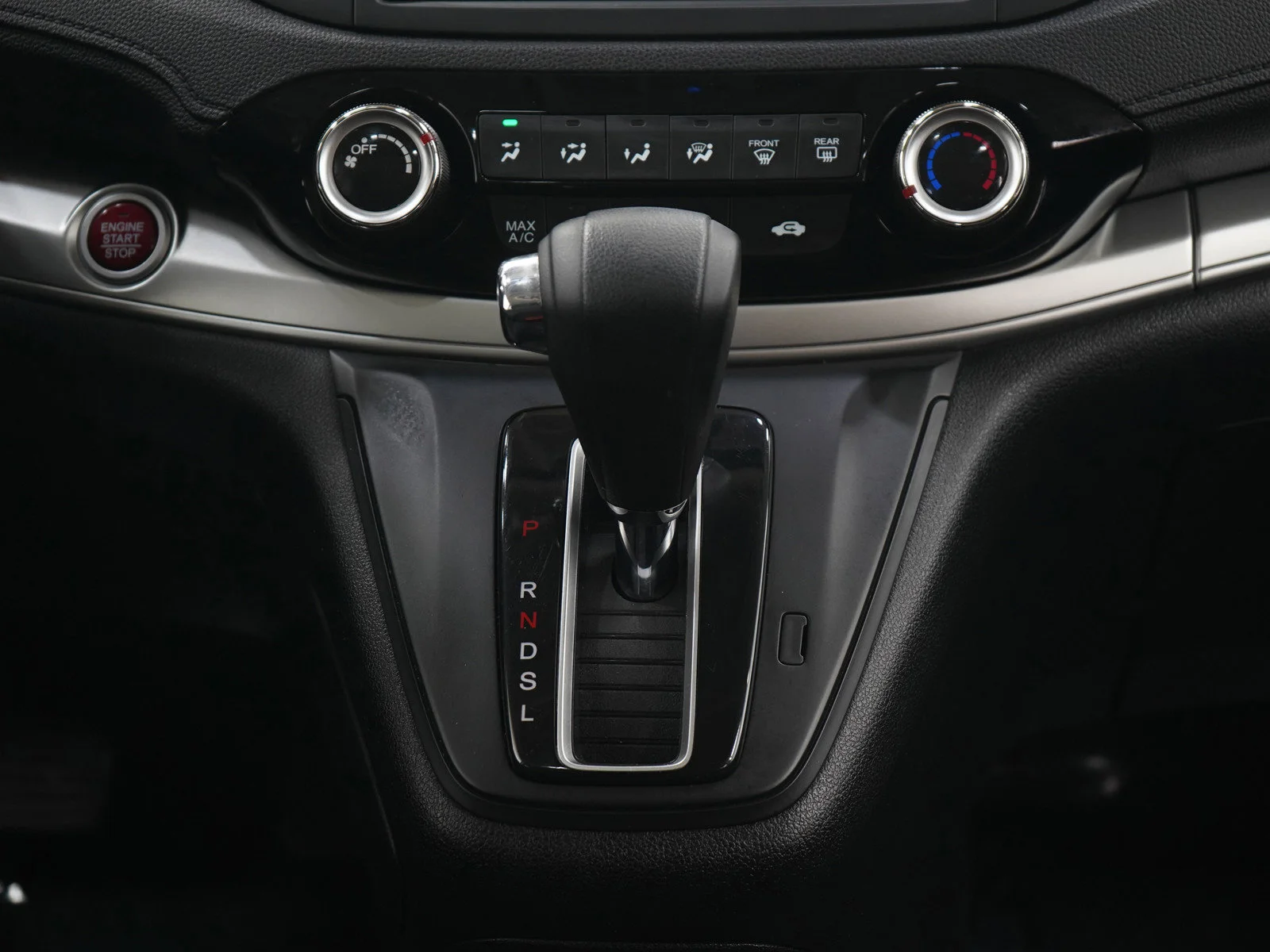 Used 2016  Honda AWD 5dr EX image 16