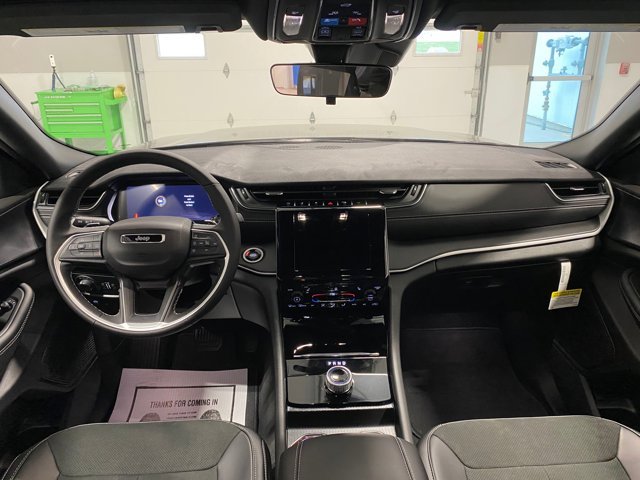 2025 Jeep Grand Cherokee L Altitude - Photo 18