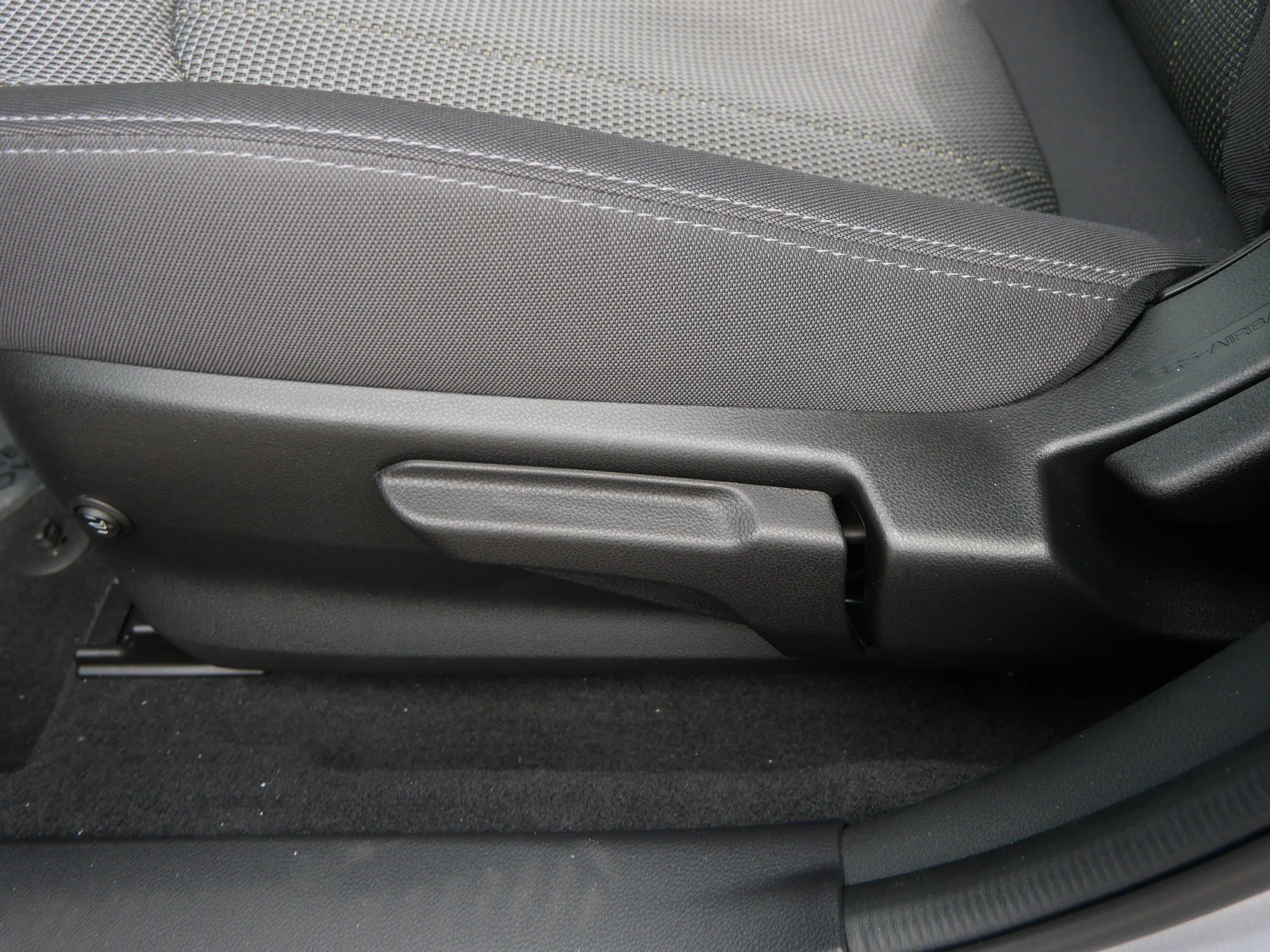 Used 2024 Ice Silver Metallic Subaru Premium image 23