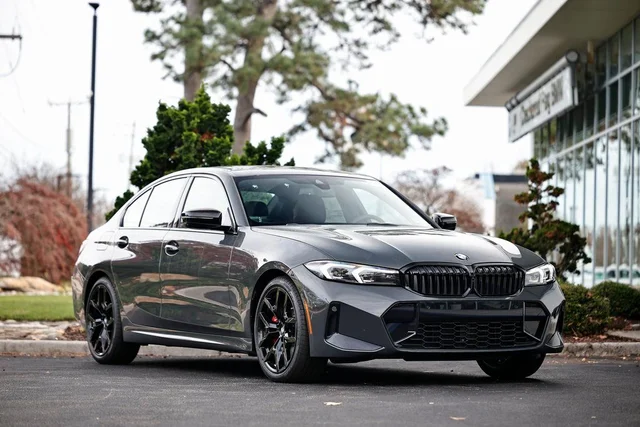 2026 BMW 3 Series 330i
