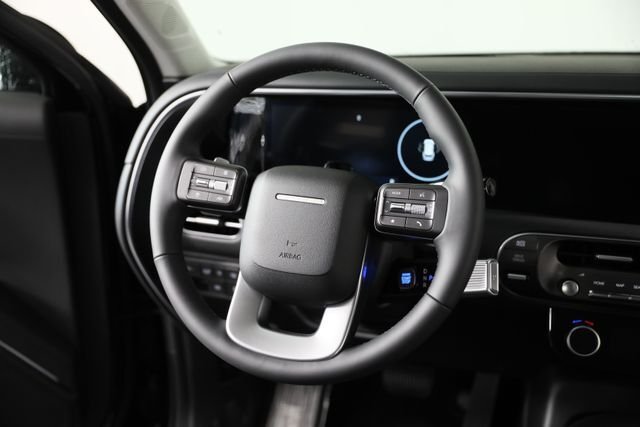 New 2026 Black Hyundai SEL 8P image 3