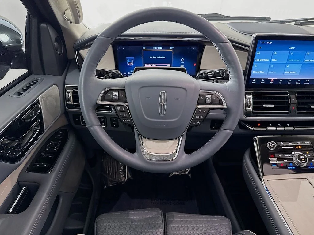 Used 2023 Blue Lincoln Black Label image 25