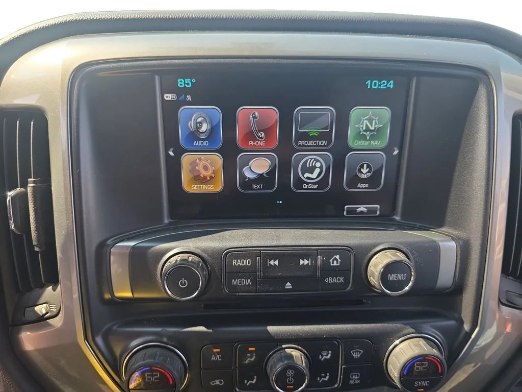 Used 2018 Cajun Red Tintcoat Chevrolet LT image 15