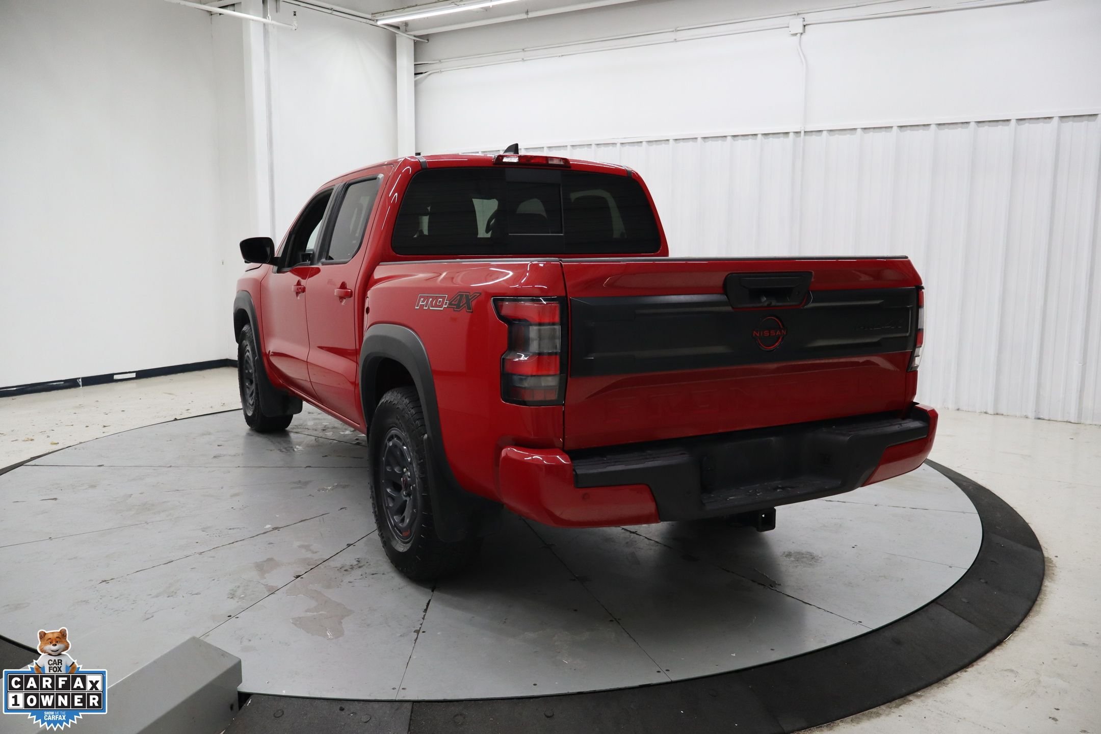 Used 2025 Red Nissan PRO-4X image 6