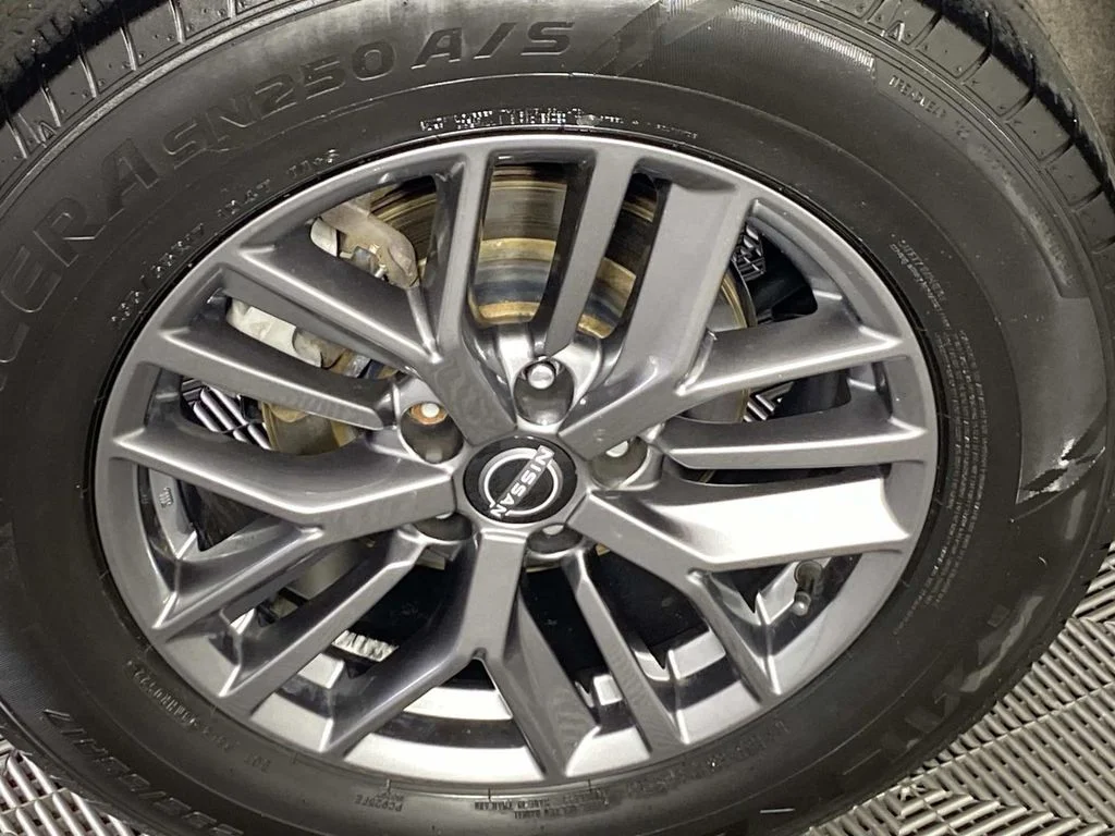 Used 2024 White Nissan S image 28