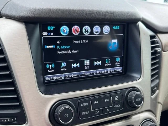 Used 2020 DARK SAPPHIRE BLUE METALLIC GMC Denali image 35