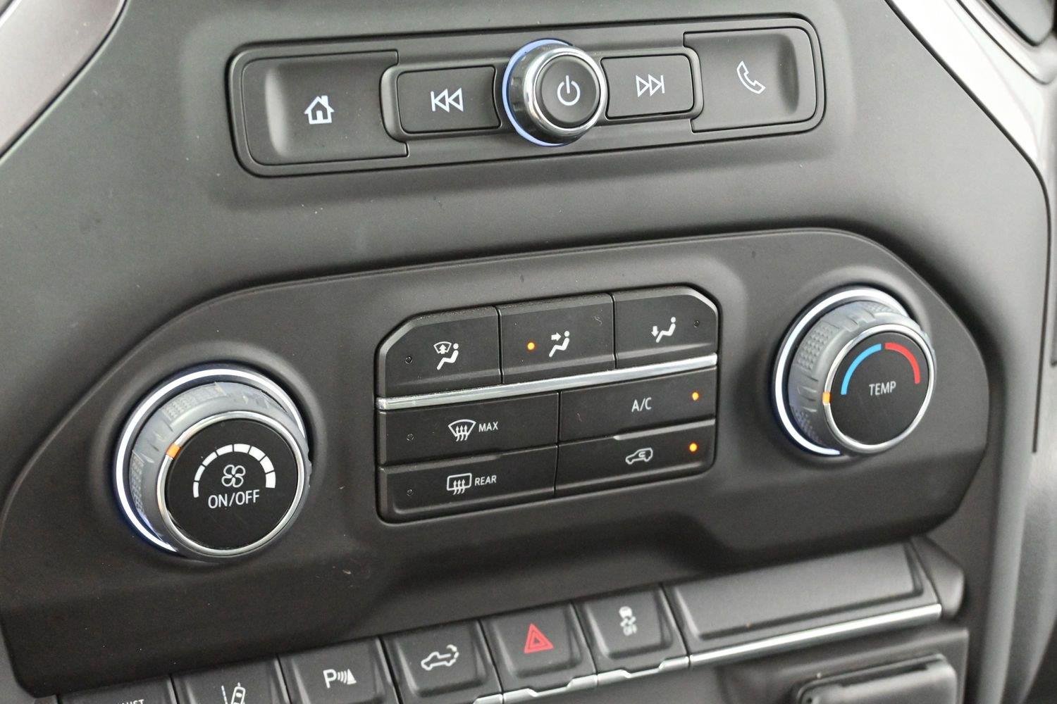 Used 2024 Summit White Chevrolet Custom image 21