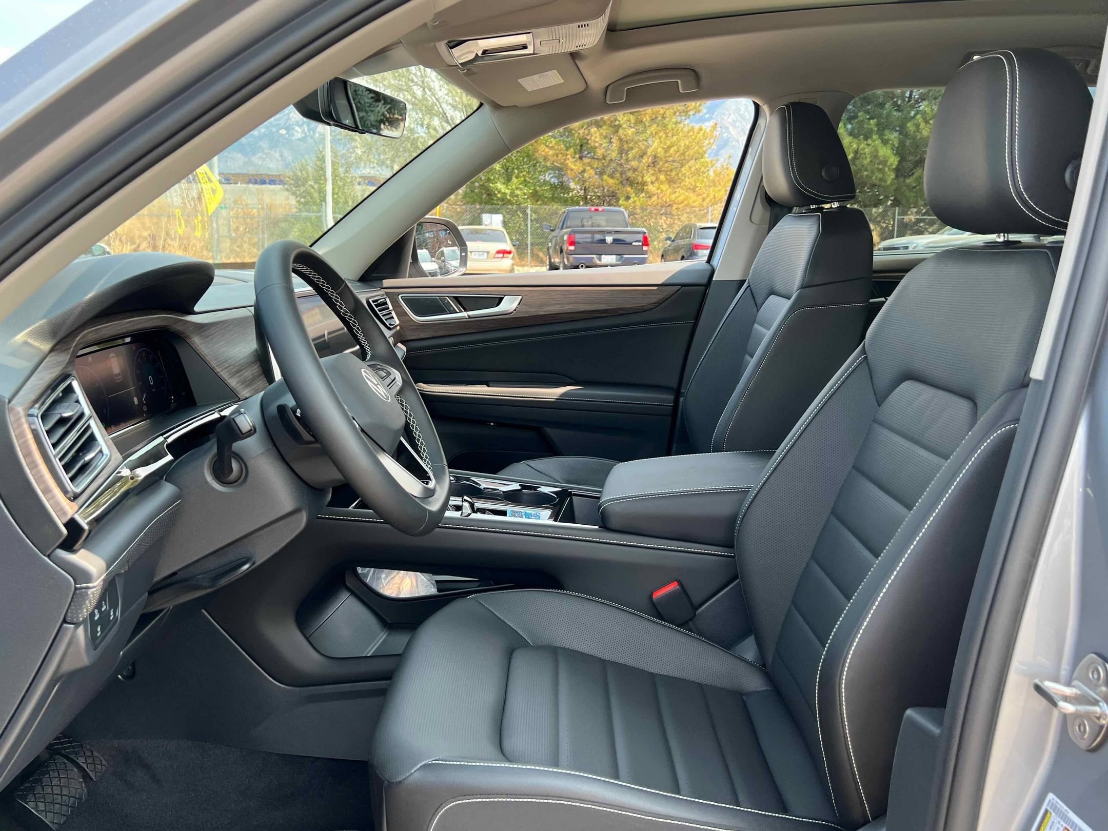 New 2026 Silver Mist Volkswagen 2.0T SEL image 4