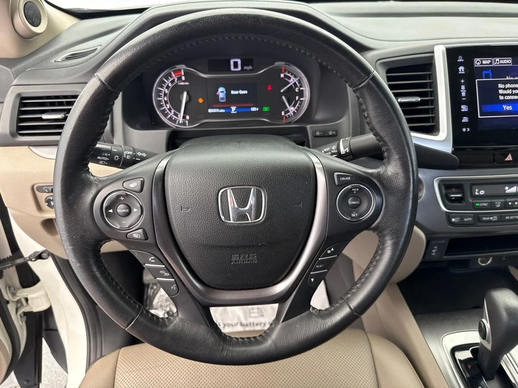 Used 2017  Honda RTL-T image 22