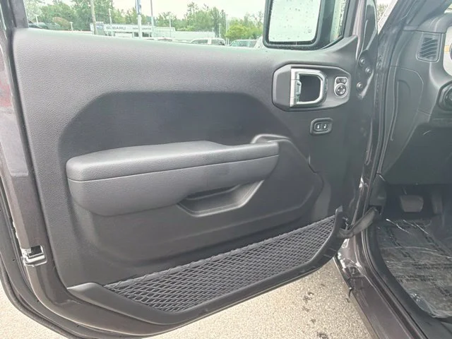 2025 Jeep Wrangler 4-Door Sport S - Photo 14
