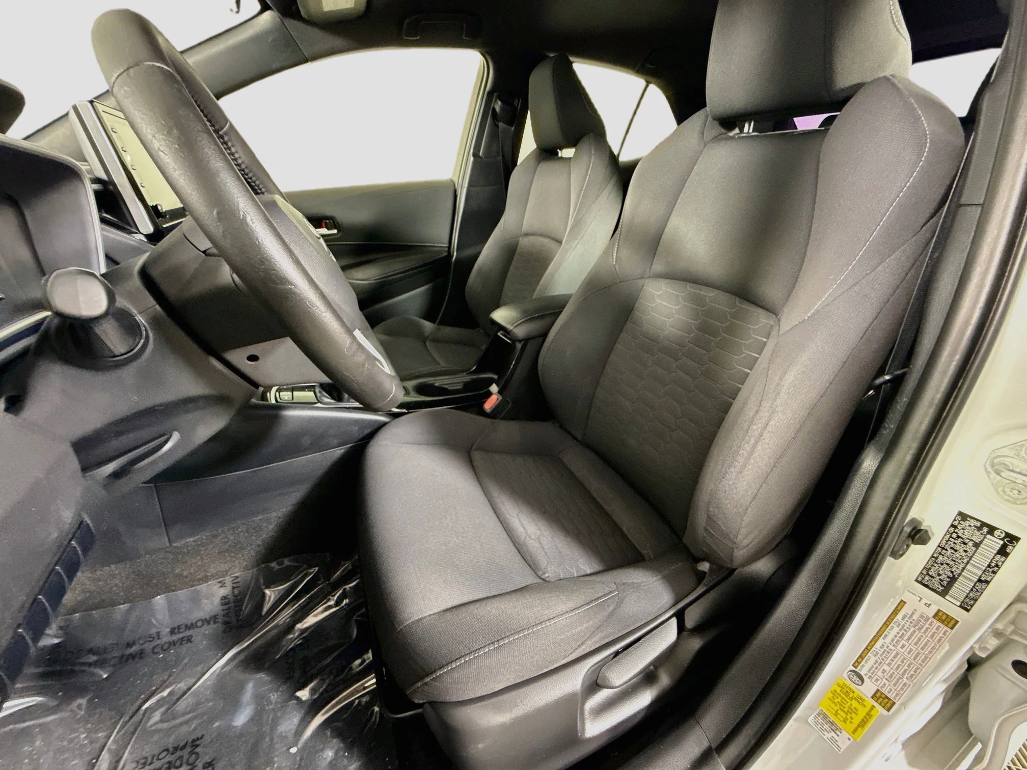 Used 2021 Wind Chill Pearl Toyota SE image 18