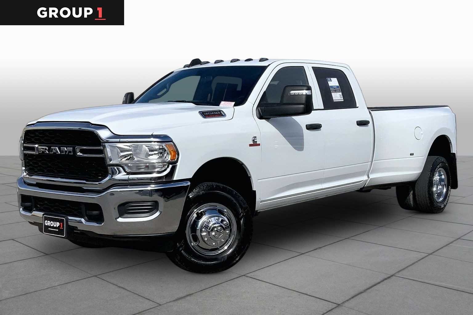 2024 RAM 3500 Tradesman 4X4 Crew Cab LWB's photo