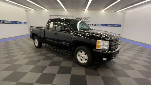 Used 2011 Chevrolet Silverado 1500 LT with VIN 1GCRKSE34BZ428295 for sale in Warren, PA