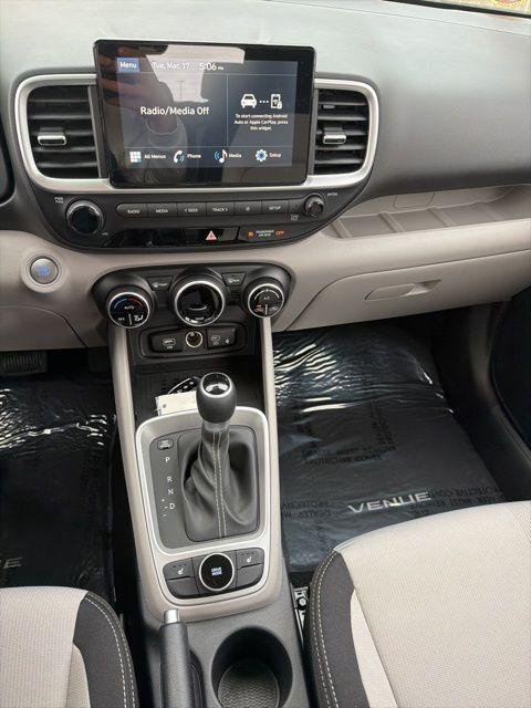 New 2026 Onyx Black Hyundai SEL image 21