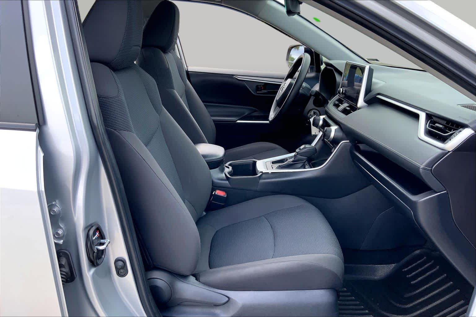 Used 2025 Silver Sky Metallic Toyota LE image 9