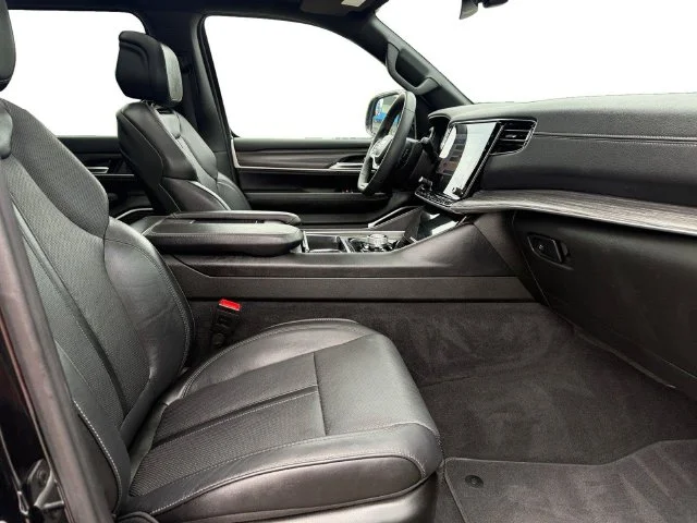 Used 2023 Diamond Black Jeep Series II image 17