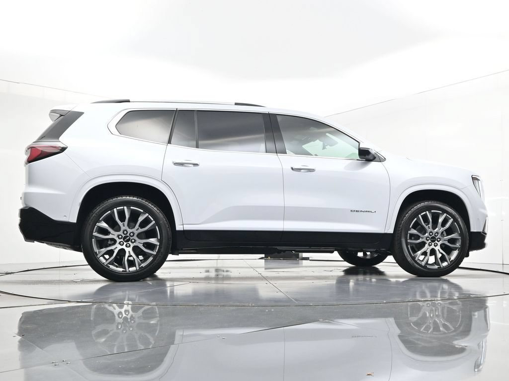 2026 GMC Acadia Denali Ultimate - Photo 29