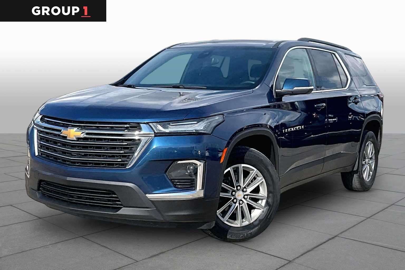 2023 Chevrolet Traverse LT Cloth