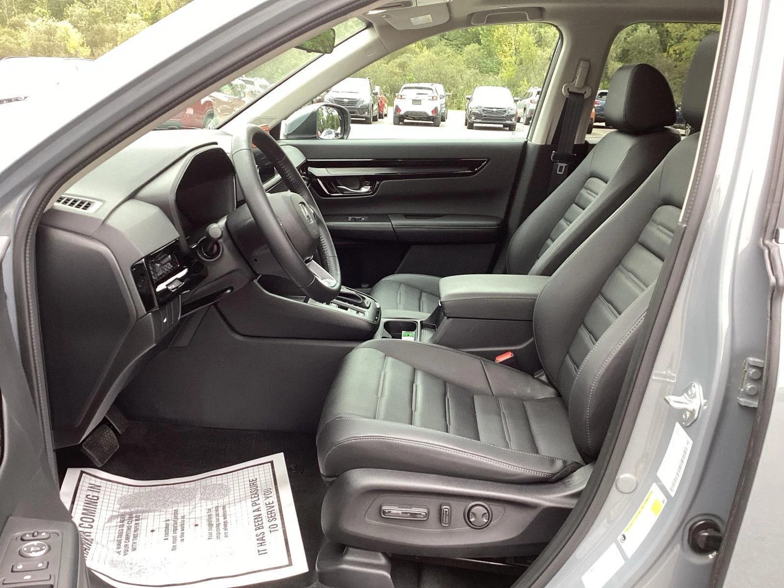 Used 2026 Urban Gray Pearl Honda EX-L image 15