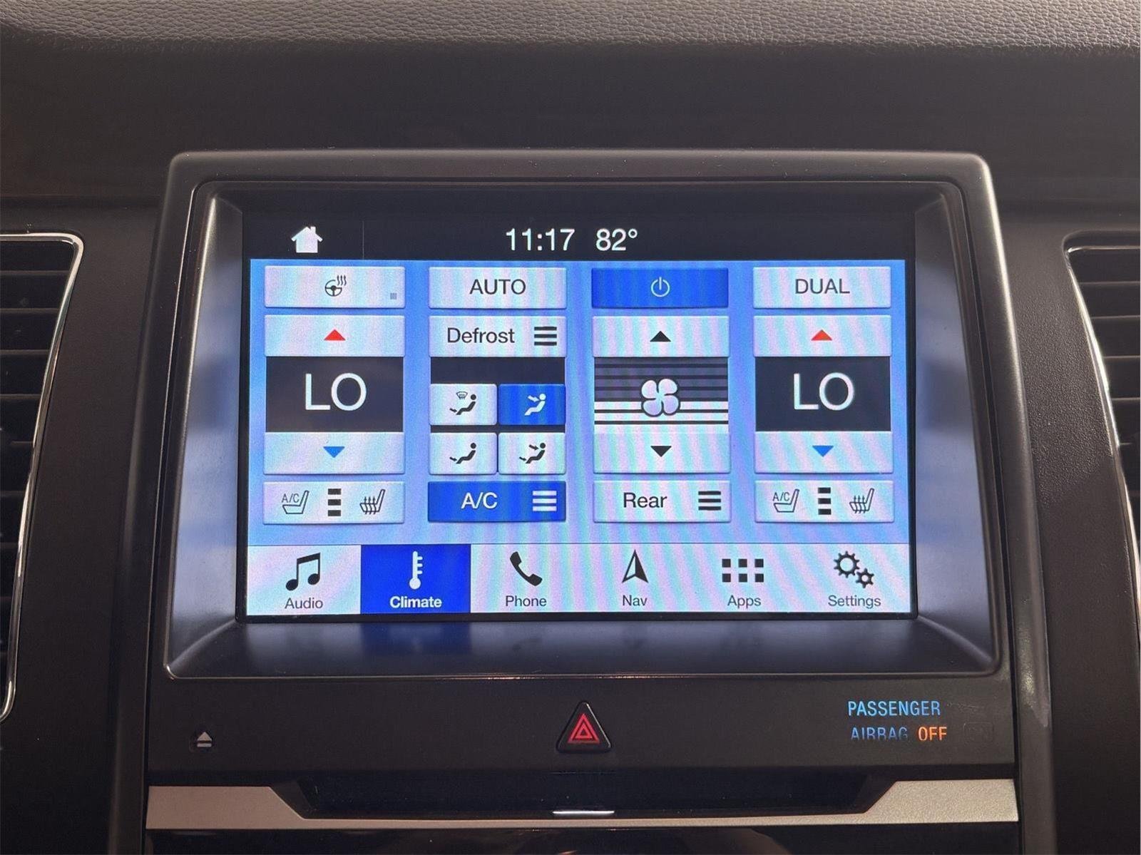 Used 2019 White Platinum Metallic Tri-Coat Ford Limited EcoBoost image 35