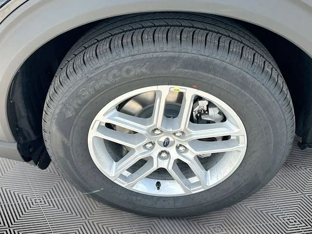 New 2026 Black Ford Active image 19