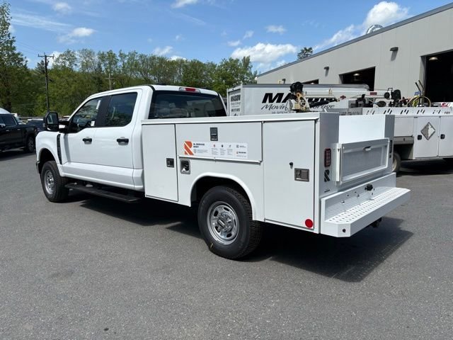 New 2026 White Ford XL image 5