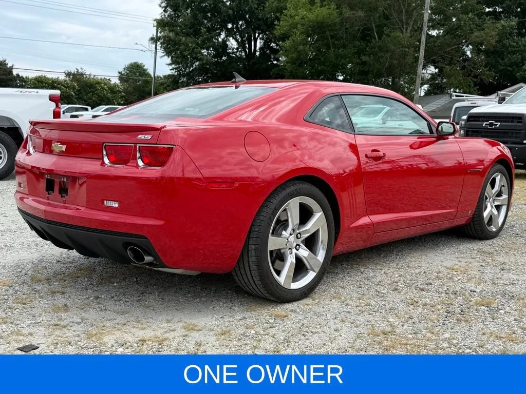 Used 2010 Victory Red Chevrolet 2SS image 5