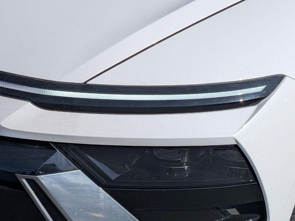 2026 Hyundai Sonata SEL - Photo 9