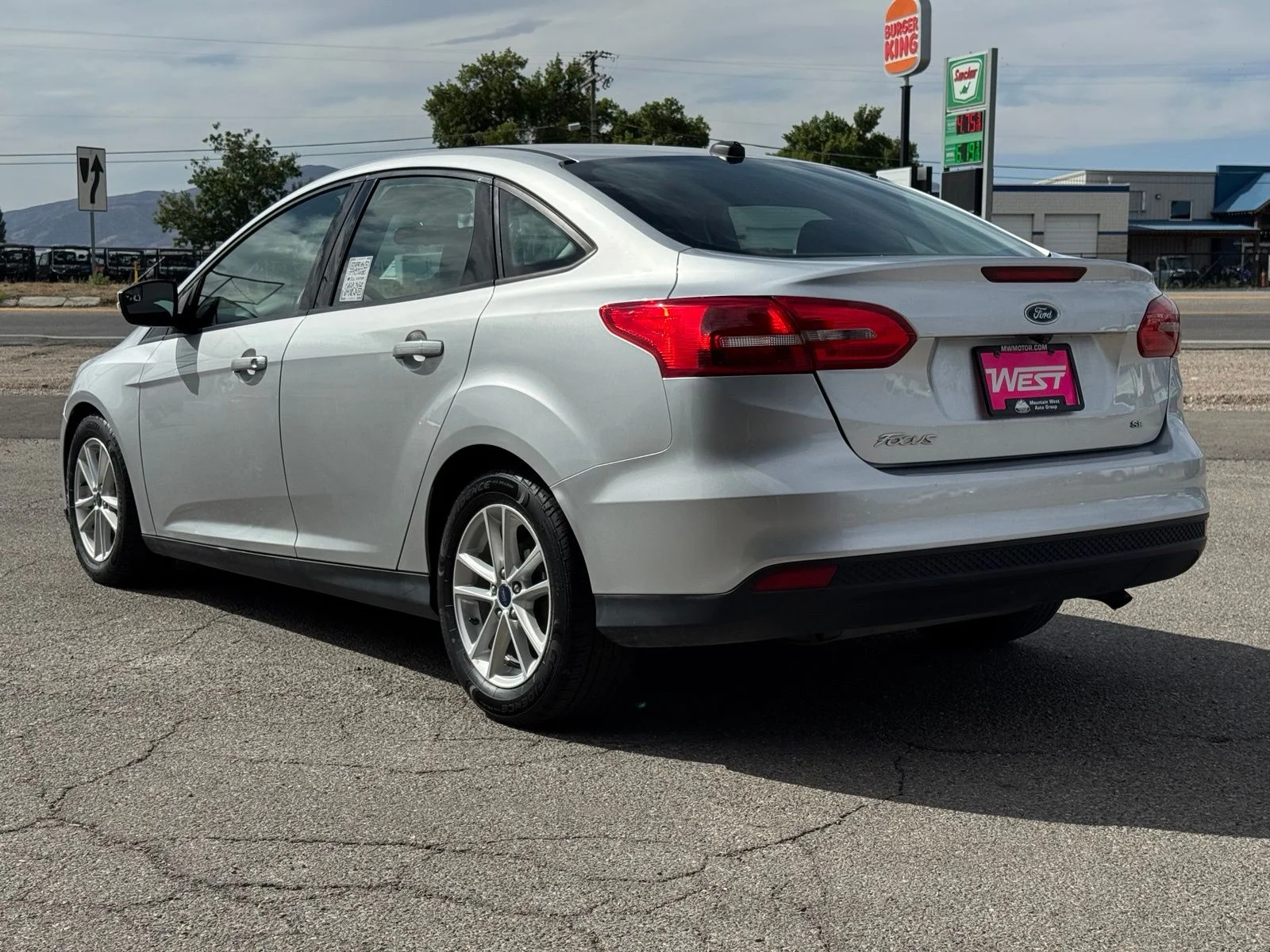 Used 2017 Silver Ford SE image 8