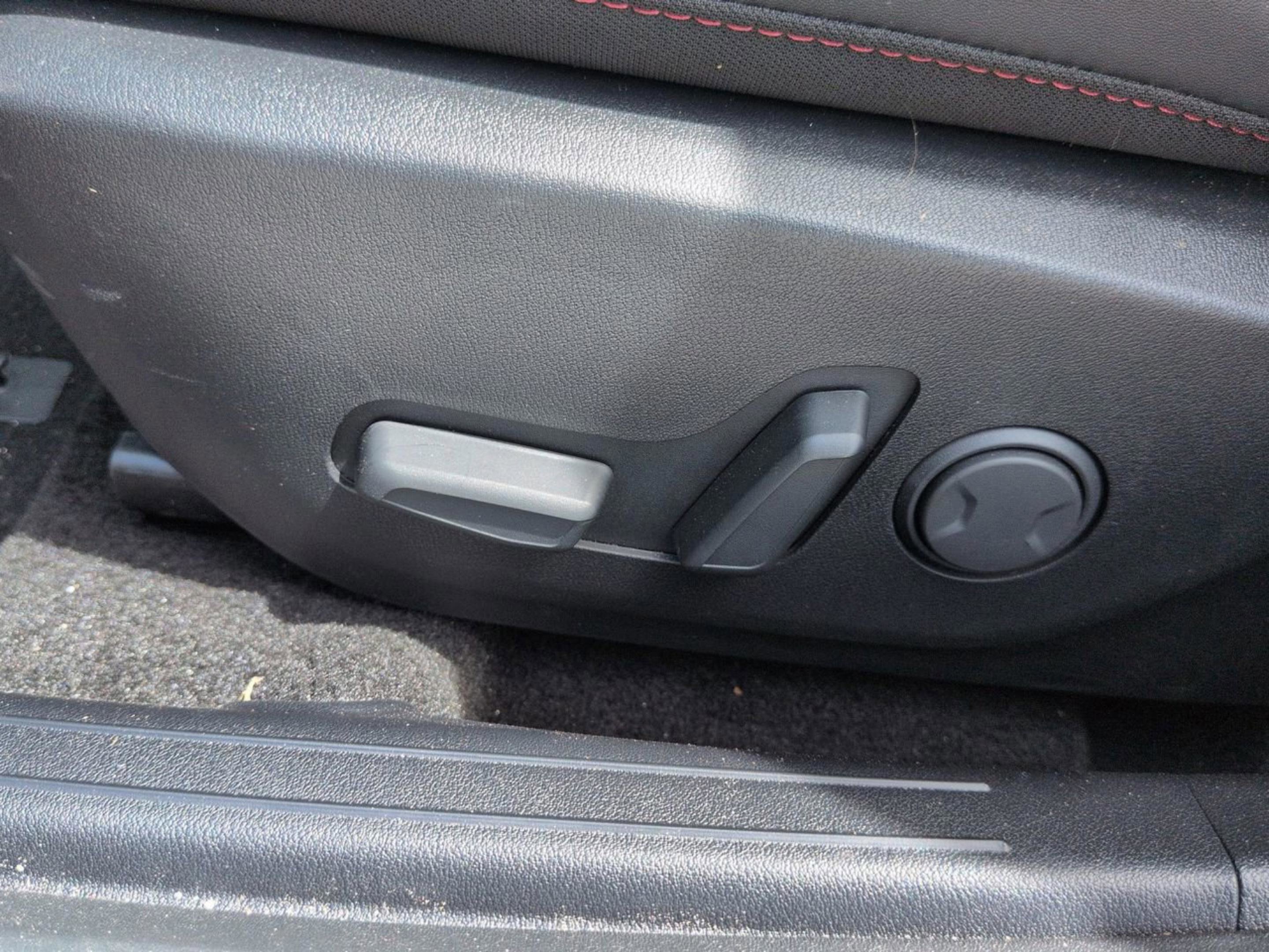 New 2026 Interstellar Gray Kia GT-Line image 20