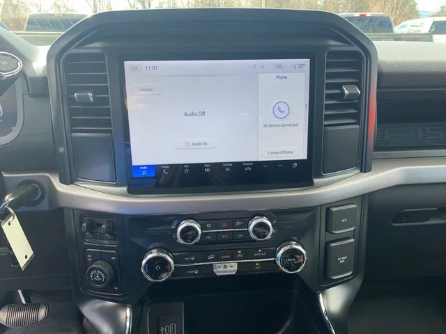 New 2025 Gray Ford XL image 32