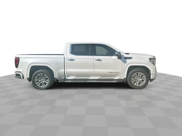 Certified Used 2024 White Frost Tricoat GMC Denali image 10