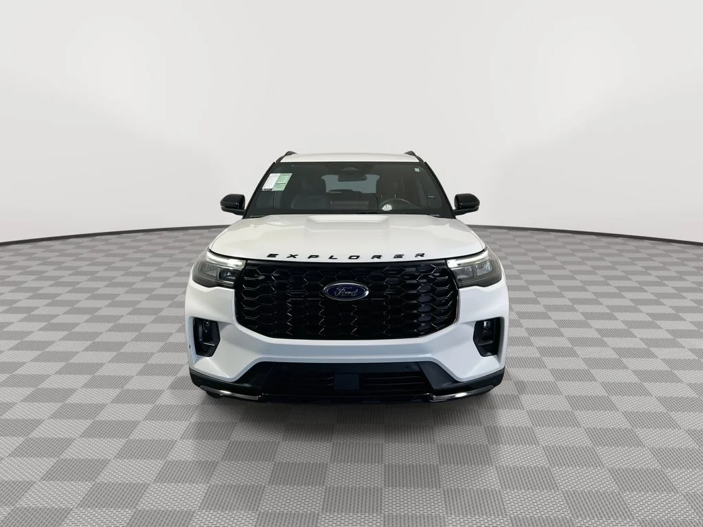 Used 2025 White Ford ST-Line image 2