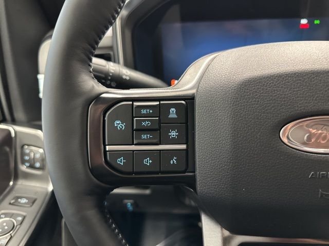 New 2026 Star White Metallic Tri-Coat Ford F-250® Platinum® image 23