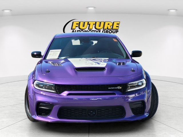 Used 2023 Purple Dodge R/T Scat Pack image 2