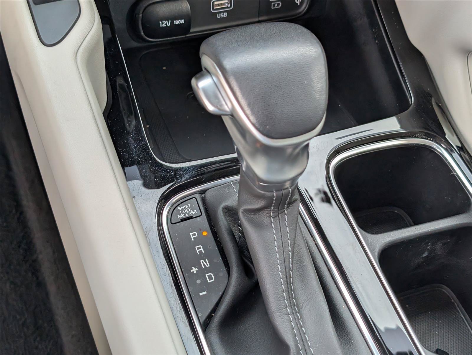 Used 2024 Gravity Gray Kia S image 31
