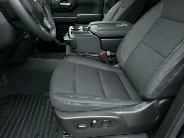 Used 2025 Black Chevrolet Custom image 23