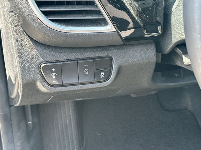 Certified Used 2024 Blue Kia S image 10