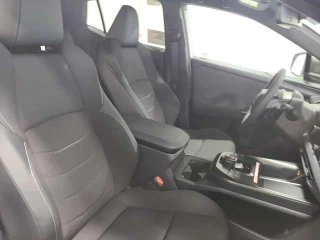 2026 Toyota C-HR SE - Photo 11
