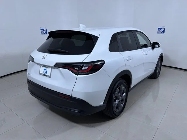 New 2027 PLATINUM WHITE Honda LX image 5