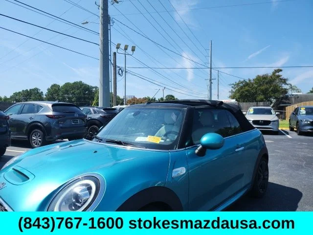 Used 2019 Blue MINI Classic image 30