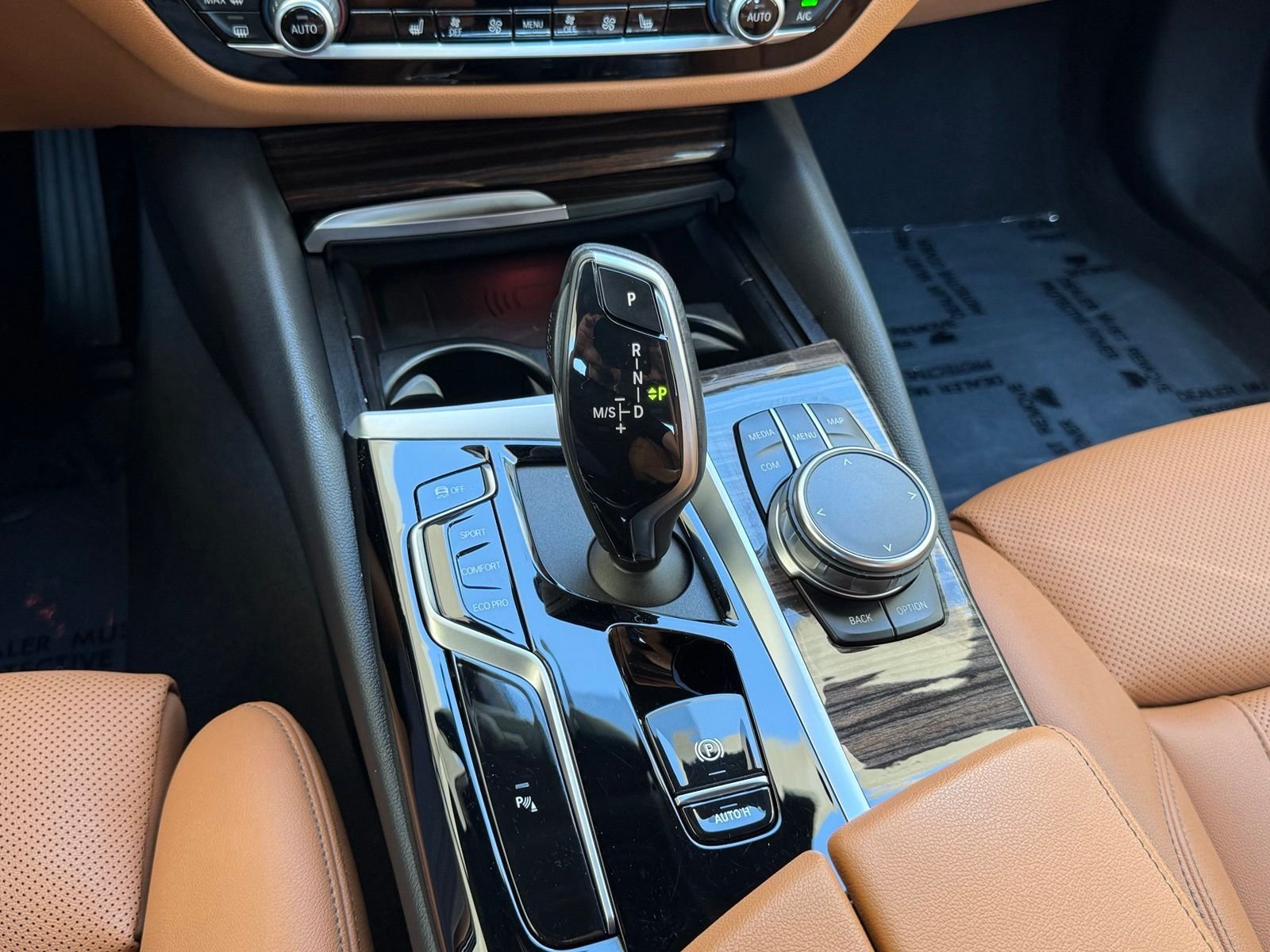 Certified Used 2023 Dark Graphite Metallic BMW 540i image 29