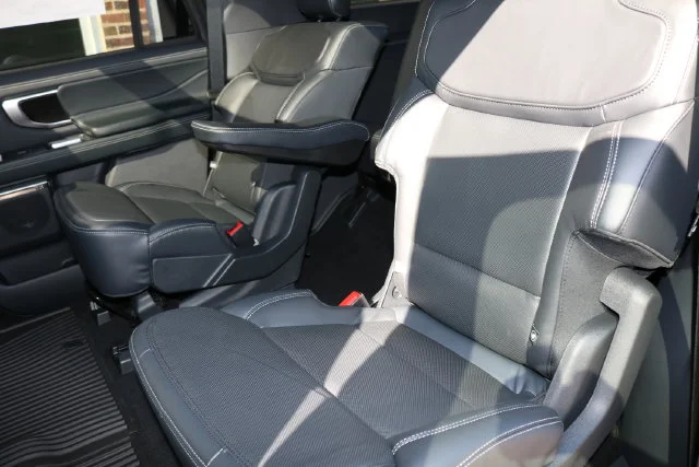 New 2027 Nocturnal Blue Metallic Ford MAX Platinum image 37