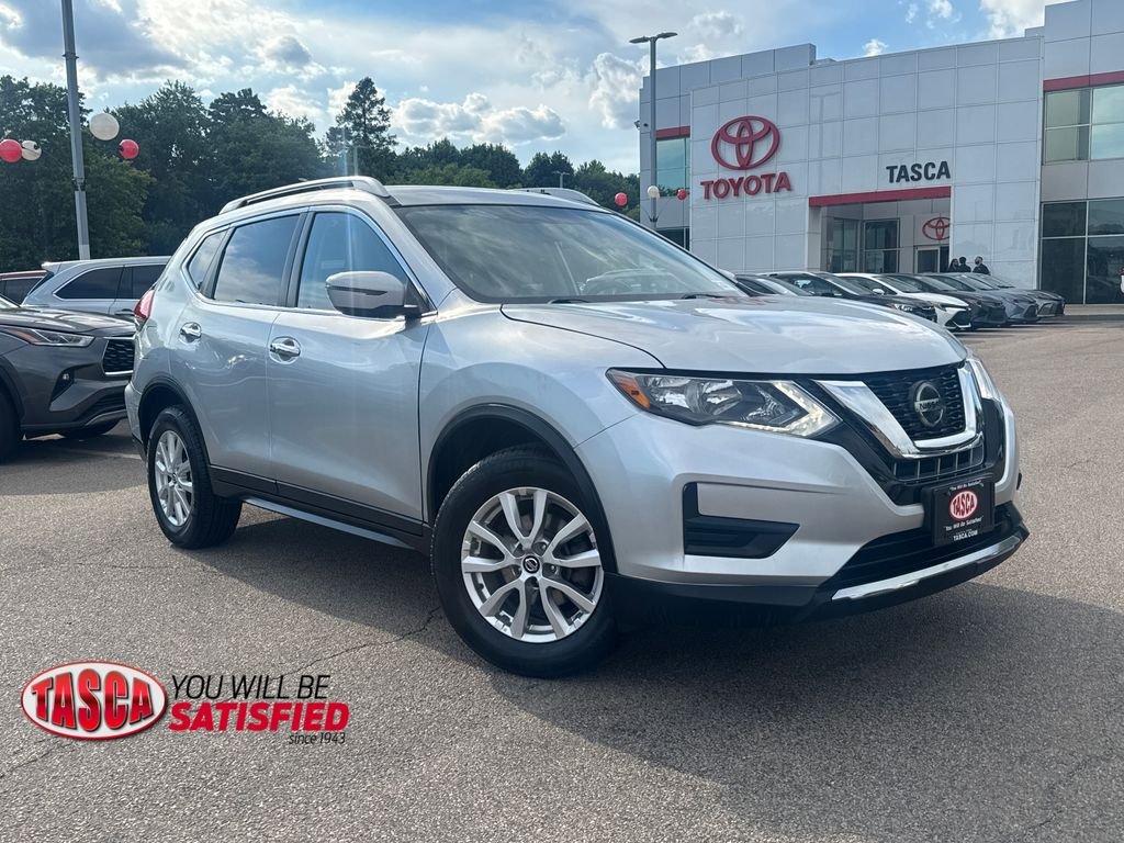 Used 2018 Silver Nissan SV image 1