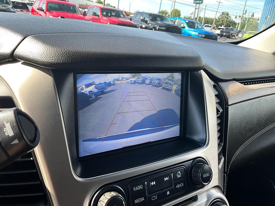 Used 2018 White GMC Denali image 22