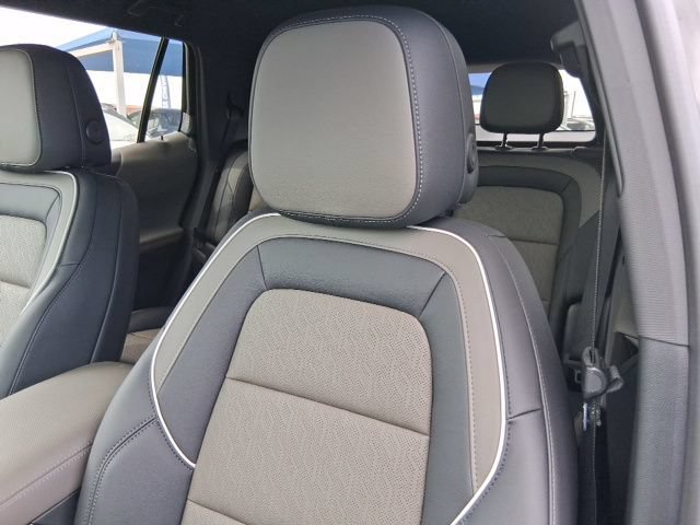 2027 Chevrolet Equinox LT - Photo 15